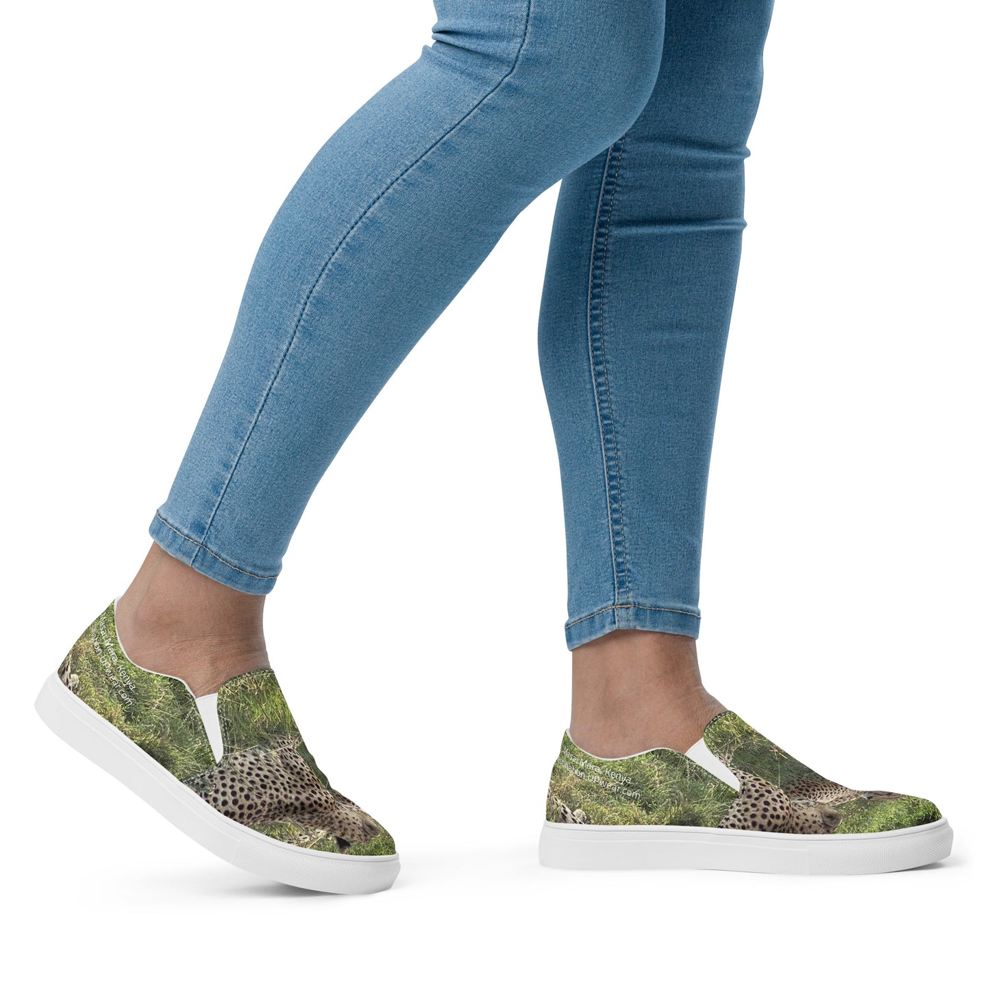 Masai Mara, Kenya Cheatah Women’s slip-on canvas shoes